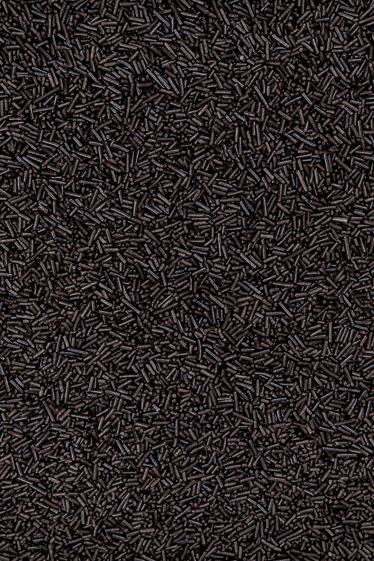 sugar-strands-dark-brown-chocolate-sprinkles-sprinkly-835954